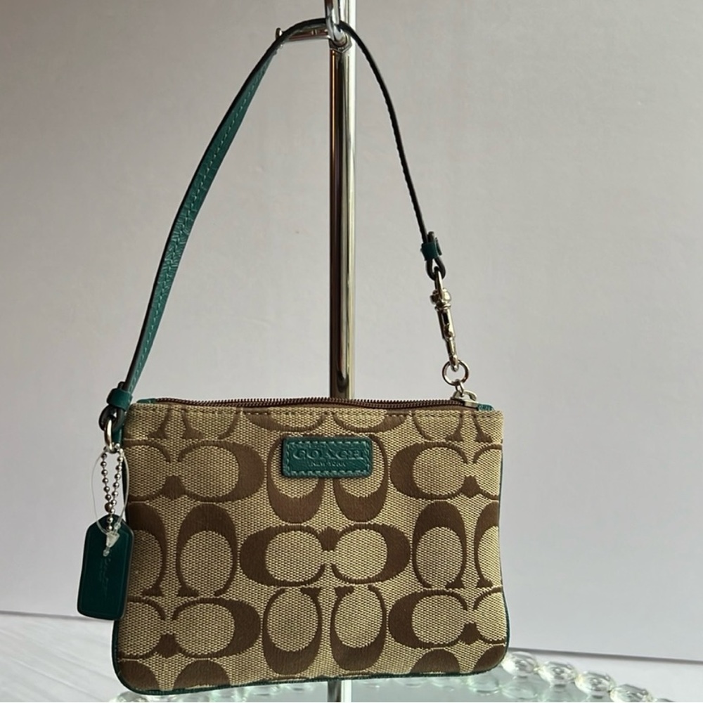 Coach Corner Zip Signature Print Wristlet Leather Strap F51775 NWOT